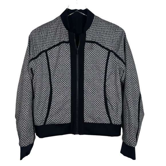 LULULEMON Bomb Around Jacket Reversible Lightweight Athletic Jacket Size 6 - Picture 2 of 10